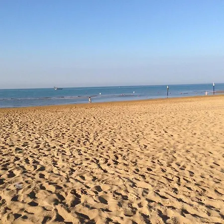 Enjoy The Peace On Our Beautiful Terrace - Beahost Lejlighed Bibione