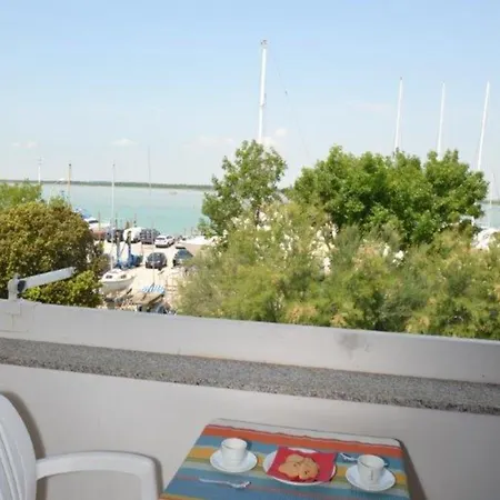 Apartment Enjoy The Peace On Our Beautiful Terrace - Beahost *