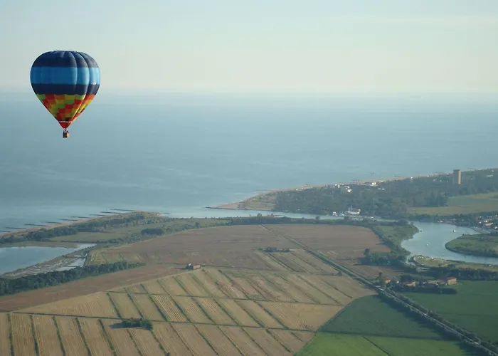 Enjoy The Peace On Our Beautiful Terrace - Beahost Apartmán *